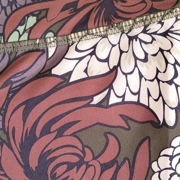 NWOT- 3 Flower Power 3 Pack leggings - Picture 9 of 14